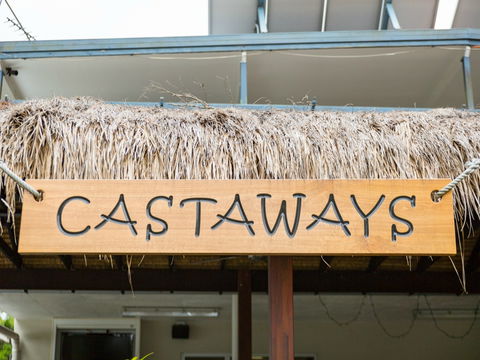 Castaways Moreton Island - Accommodation Melbourne 1
