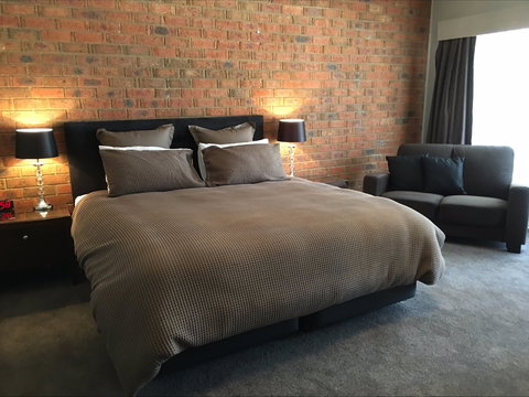 Federation Motor Inn - Accommodation Melbourne 1