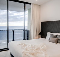Iconic Kirra Beach Resort - Accommodation Melbourne