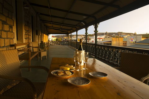 Imperial Fine Accommodation - Accommodation Melbourne 2