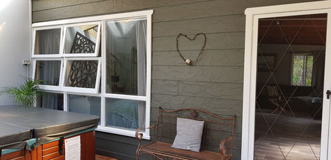 Kiwarrak Country Retreat - Accommodation Melbourne 0