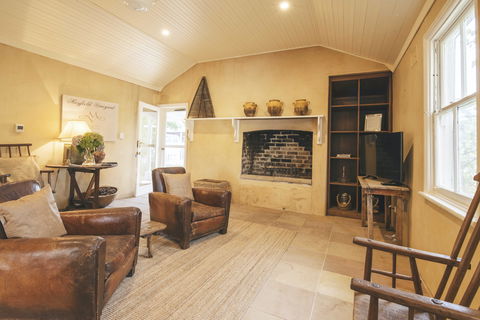 Mayfield Vineyard Cottages - Accommodation Melbourne 2