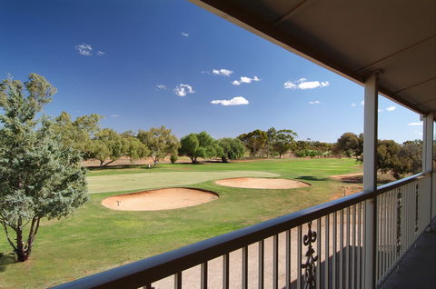 Standpipe Golf Motor Inn - Accommodation Melbourne 2