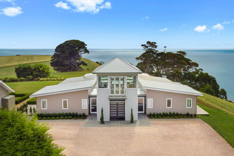 Table House Farm - Melbourne 4u 0