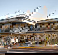 The Family Hotel Maitland - Accommodation Melbourne