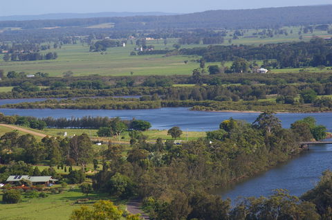 Back Forest Retreat - Melbourne 4u 1