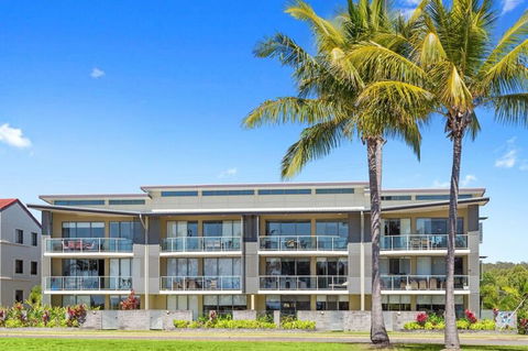 Beaches On Lammermoor Apartments - Accommodation Melbourne 0