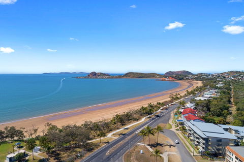 Beaches On Lammermoor Apartments - Accommodation Melbourne 2