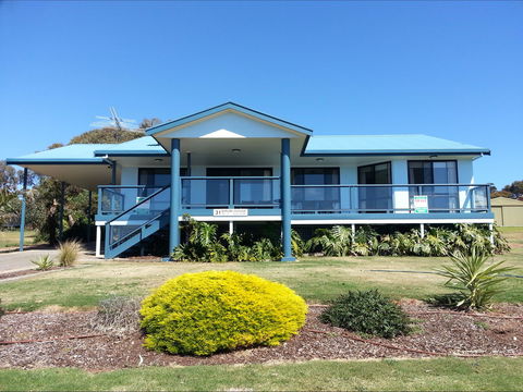 Birubi House - Accommodation Melbourne 0