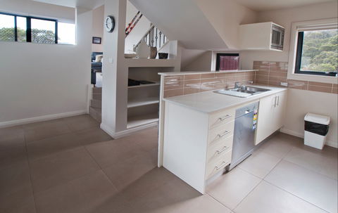 Blues Air 4 - Accommodation Melbourne 2