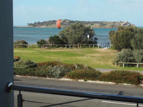B Our Guest - Accommodation Melbourne 0