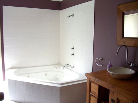 Century 21 SouthCoast: All Decked Out - Accommodation Melbourne 1