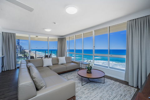 Dorchester On The Beach - Accommodation Melbourne 1