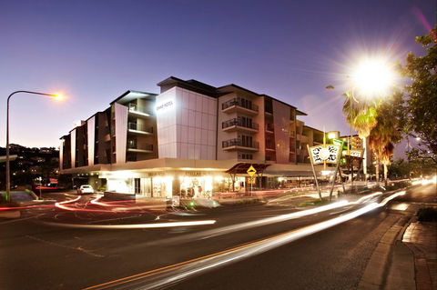 Grand Hotel And Apartments Townsville - Accommodation Melbourne 0
