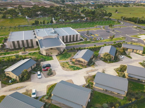 Quality Suites Seasons 5 Resort - Accommodation Melbourne 0