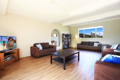 Summer Sands - Accommodation Melbourne 0