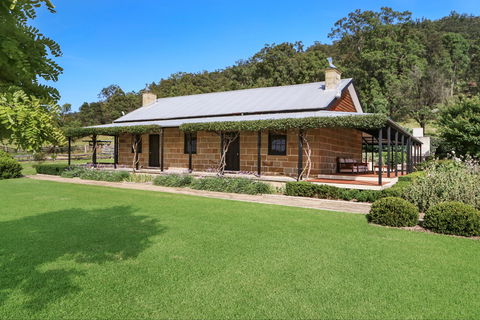 The Glen - Accommodation Melbourne 0