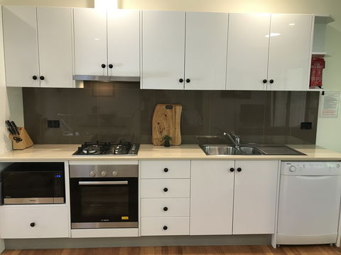 Tyntynder Garden Cottage 4 - Accommodation Melbourne 1