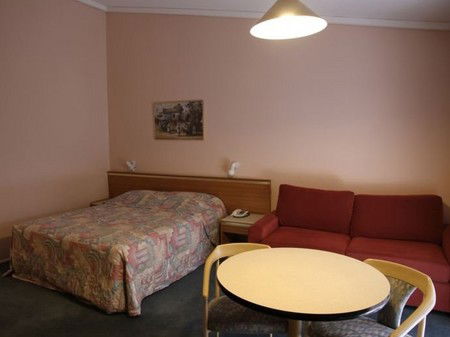 Bay Hotel Motel - Accommodation Melbourne 4