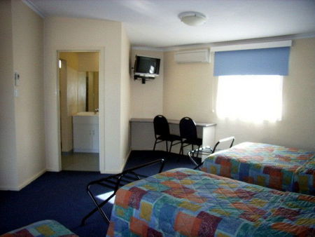 Bairnsdale Main Motel - Accommodation Melbourne 0