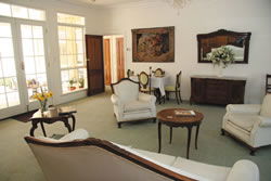 Montfort Manor - Accommodation Melbourne 0