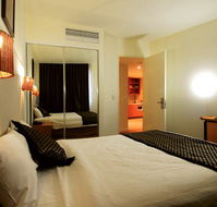 Golden Pebble Hotel - Accommodation Melbourne