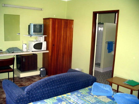 Opal Motel - Accommodation Melbourne 3