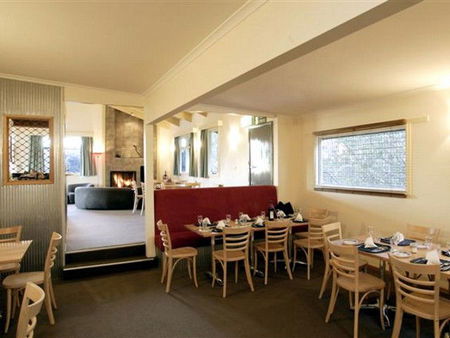 Cooroona Alpine Lodge - Accommodation Melbourne 1