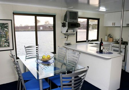 Boyds Bay Houseboat Holidays - Accommodation Melbourne 2