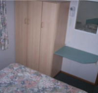Golden Country Motel and Caravan Park - Accommodation Melbourne