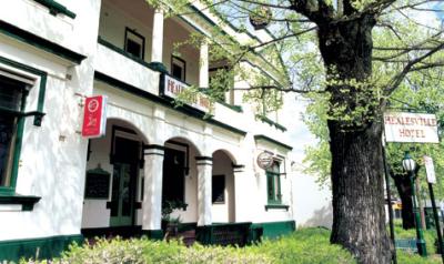 Healesville Hotel - Accommodation Melbourne 0