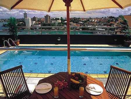 Vibe Hotel North Sydney - Melbourne 4u 4