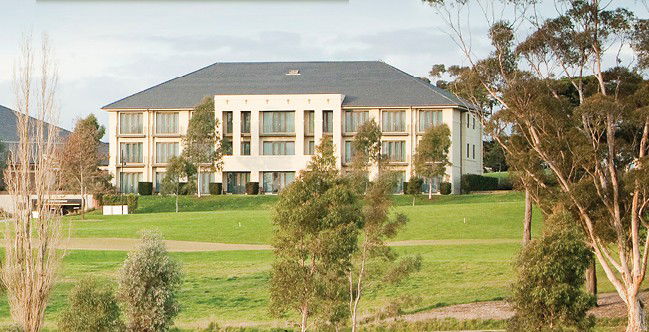 Chirnside Park VIC Accommodation Melbourne