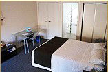 Homestead Motor Inn And Apartments - Accommodation Melbourne 2