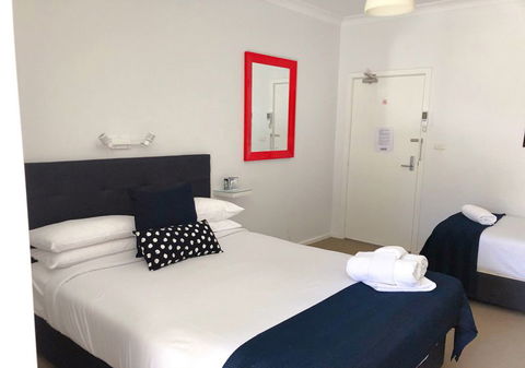 Canberra Short Term & Holiday Accommodation - Melbourne 4u 4