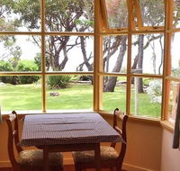 Anchlia Waterfront Cottage - Accommodation Melbourne