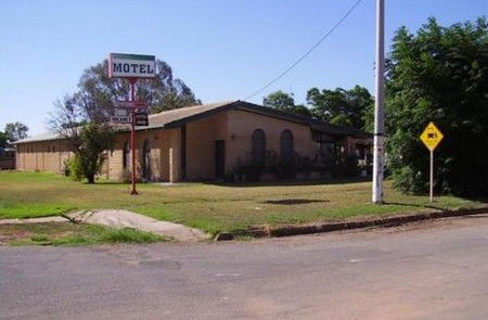 Wilcannia NSW Melbourne 4u