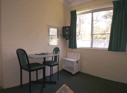 Lakeside Motor Inn - Melbourne 4u 3