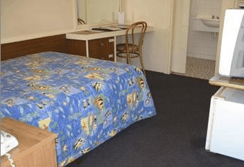 Country Motor Inn Singleton - Melbourne 4u 1
