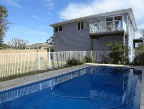 Shoal Bay Riggers - Accommodation Melbourne 1