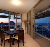 Cairns Luxury Apartments Harbourlights Complex - Accommodation Melbourne
