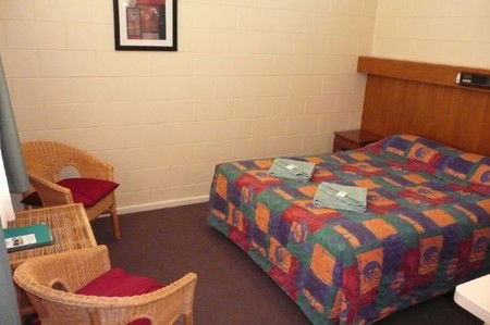 Glossop Motel - Accommodation Melbourne 1