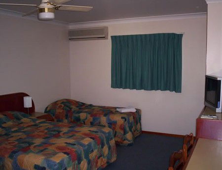 Carseldine Court Motel & Aspley Motel - Accommodation Melbourne 1
