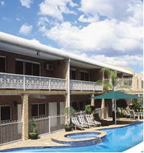 Macarthur Inn - Accommodation Melbourne 0