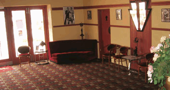 Cygnet Como Cinema - Accommodation Melbourne 2