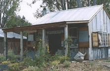 The Slab Hut Samford Art & Craft - Accommodation Melbourne 1