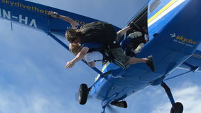 Skydive The Beach - Accommodation Melbourne 1