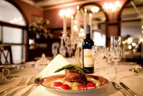 Titanic Theatre Restaurant - Accommodation Melbourne 3
