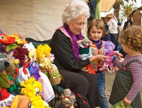 St Kilda Esplanade Market - Accommodation Melbourne 1