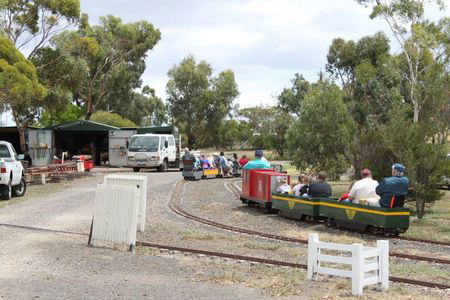 Altona Miniture Railway - Accommodation Melbourne 3